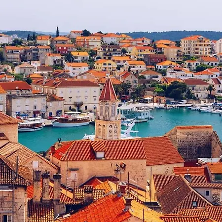 Апартаменти Radic Трогір